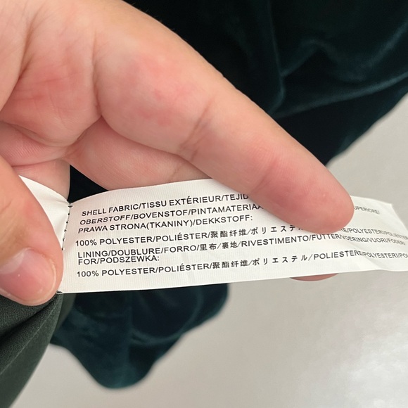 NWT J.O.A Velvet Emerald Green Dress Size M - Picture 11 of 11